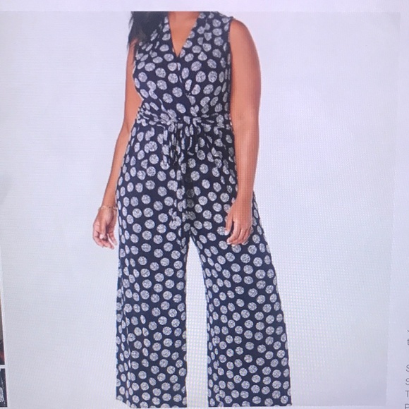 Jessica Howard Pants - Jessica Howard Navy dotted Zipper back Wide Leg Jumpsuit